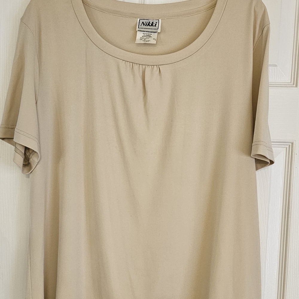 So Nikki Classic Beige Blouse.  Size XL.